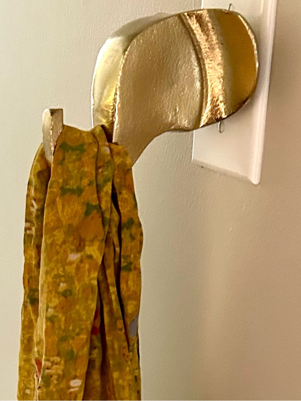 Vintage Solid Brass Wall Hook 
Elephant Sculptural